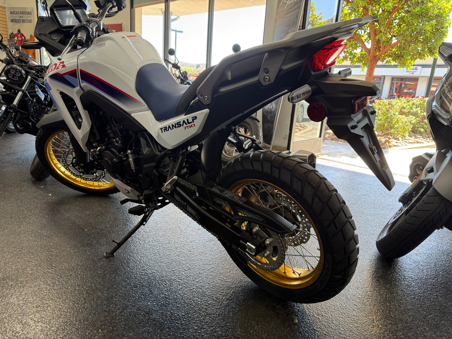 2026 HONDA TRANSALP E-CLUTCH
