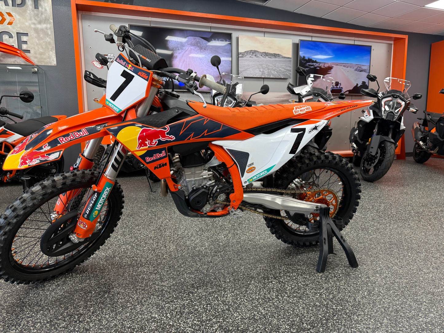 2023 KTM 450 SX-F Factory Edition - USED 10.5 HOURS