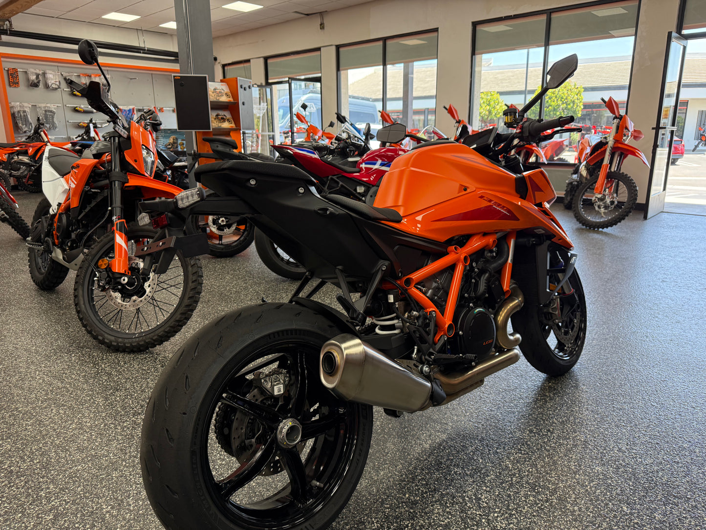 2026 KTM 1390 SUPER DUKE R EVO