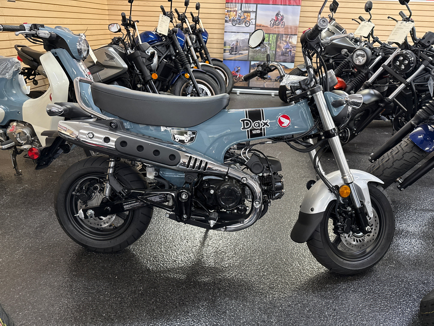 2025 HONDA DAX 125