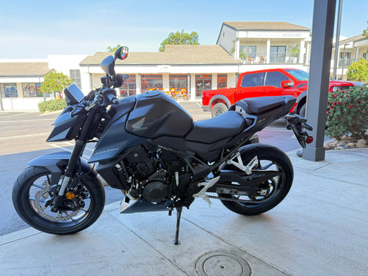 2026 HONDA CB750 HORNET E-CLUTCH