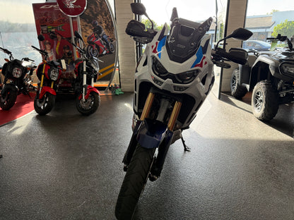 2024 HONDA AFRICA TWIN ADVENTURE SPORTS ES DCT