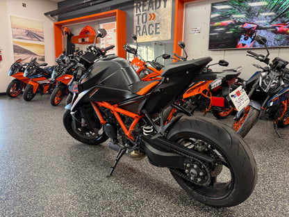 2024 KTM 1390 SUPER DUKE R EVO