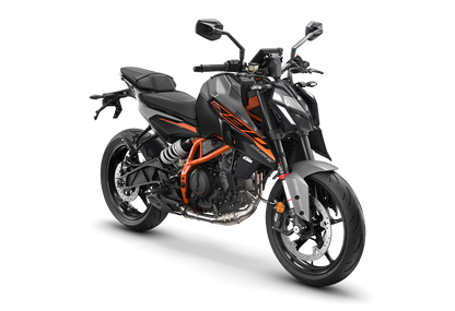 PHO_BIKE_PERS_REVO_KTM-2026-naked-bikes-390-duke-black-right-front-view_#SALL_#AEPI_#V1.png