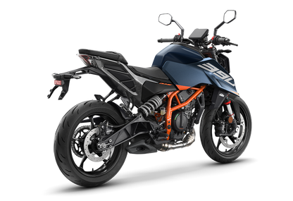 PHO_BIKE_PERS_REHI_KTM-2026-naked-bikes-390-duke-blue-right-rear-view_#SALL_#AEPI_#V1.png