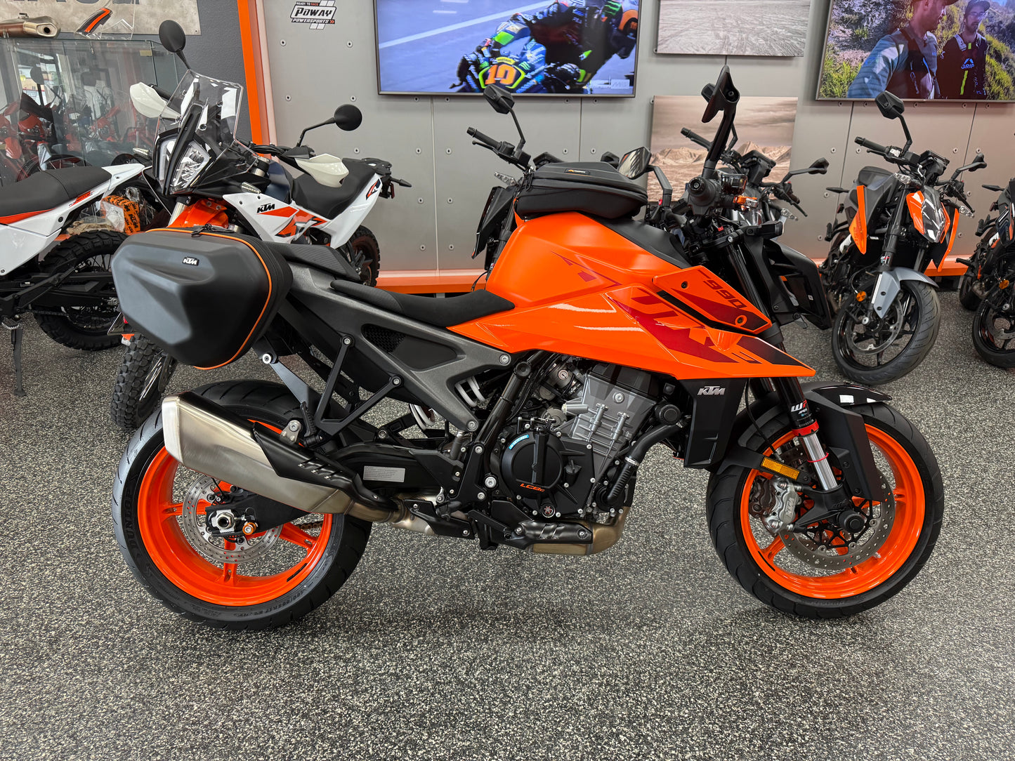 2024 KTM 990 DUKE - Used