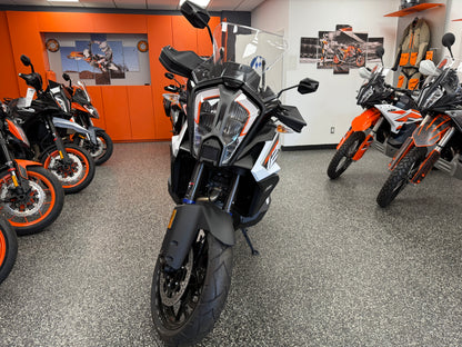 2024 KTM 1290 SUPER ADVENTURE S