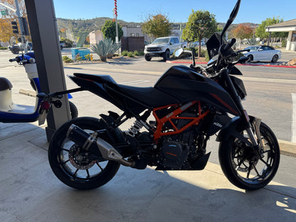 2023 KTM 390 DUKE