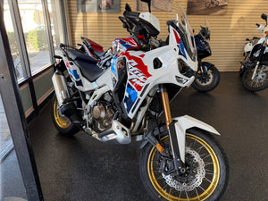 2025 HONDA AFRICA TWIN ADVENTURE SPORTS ES
