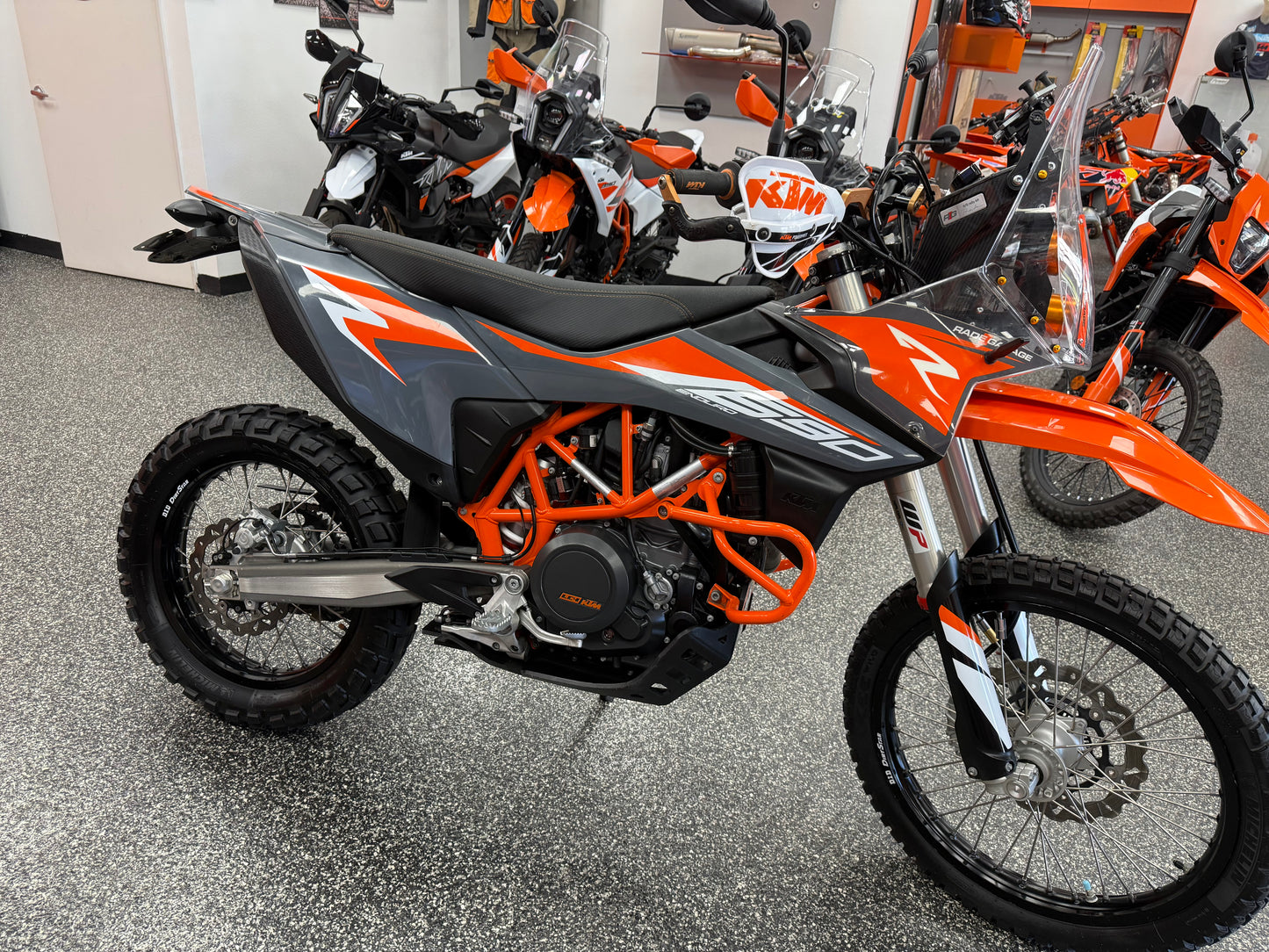 2022 KTM 690 ENDURO R RALLY TOWER