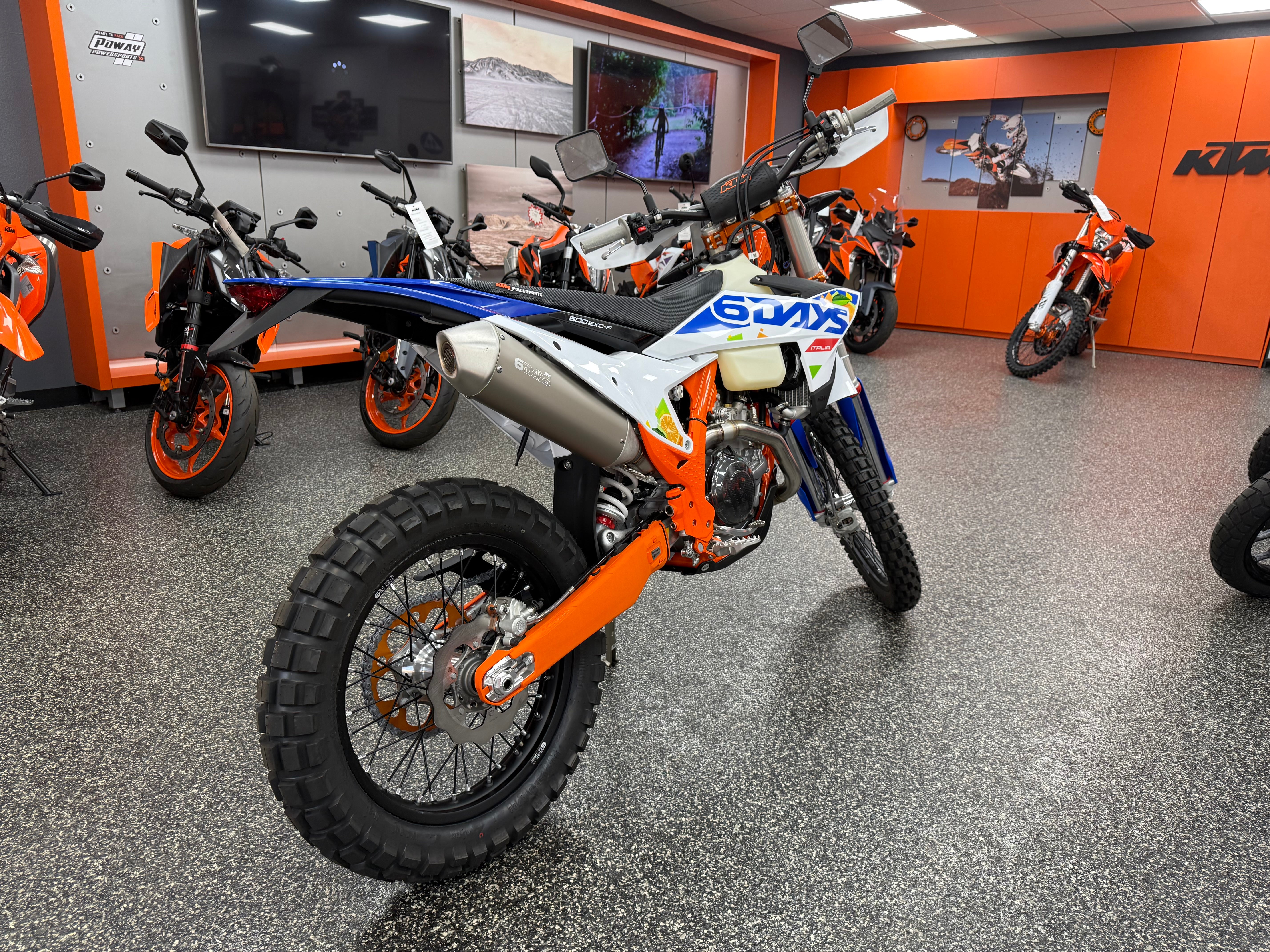 KTM EF60＋KTM485系481形HO＋おまけ 2026 KTM 500 EXC-F 6Days Motorcycles Carroll Ohio F8575Z2