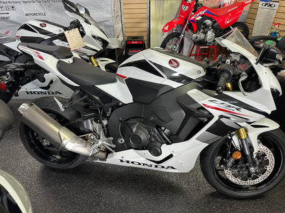 2026 HONDA CBR1000RR ABS