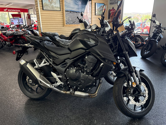 2025 HONDA CB750 HORNET