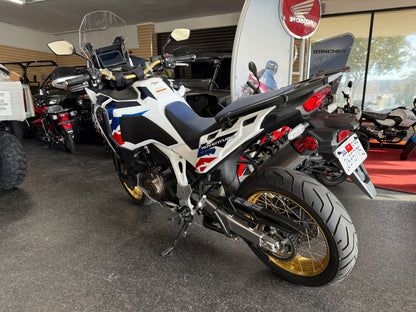 2024 HONDA AFRICA TWIN ADVENTURE SPORTS ES DCT