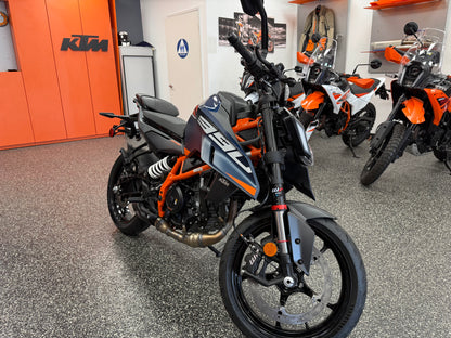 2026 KTM 390 DUKE