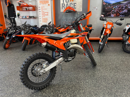 2025 KTM 125 XC