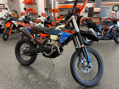 2026 KTM 350 EXC-F OUTLAW