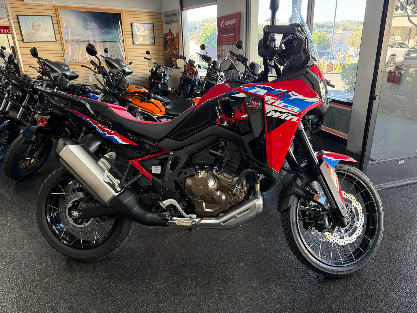 2024 HONDA AFRICA TWIN