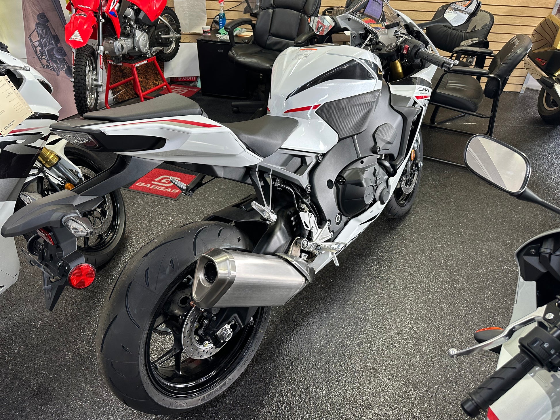 cbr1000rr first gear top speed 2026 HONDA CBR1000RR ABS - FOR SALE