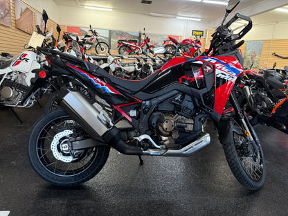 2024 HONDA AFRICA TWIN DCT