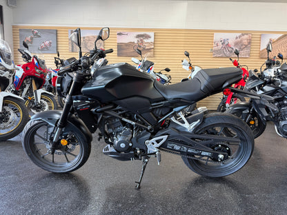 2006 HONDA CB300R