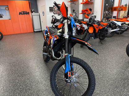 2026 KTM 350 EXC-F OUTLAW