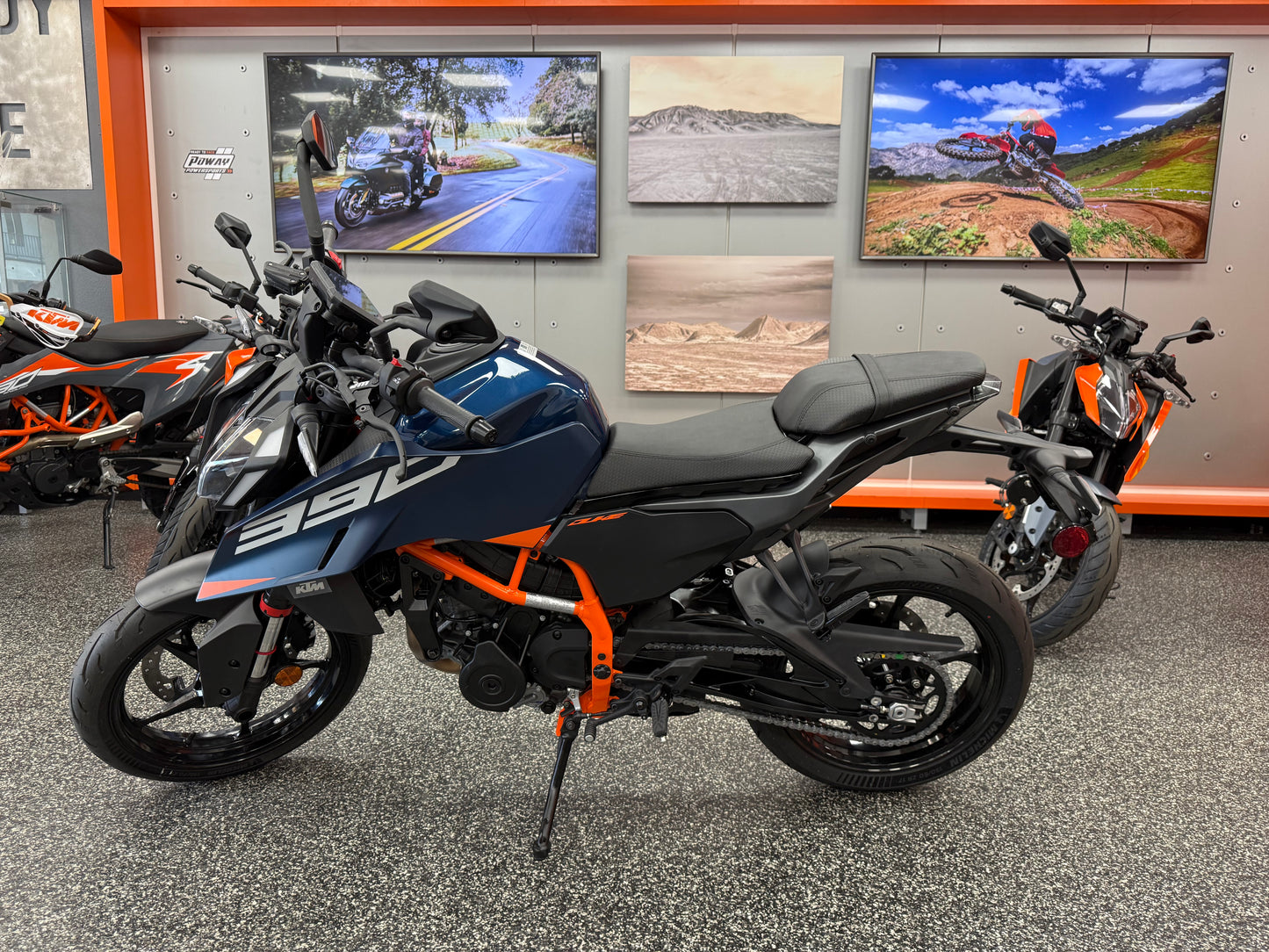 2026 KTM 390 DUKE