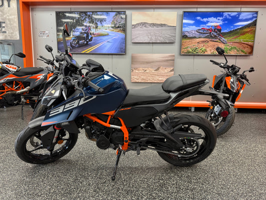 2026 KTM 390 DUKE