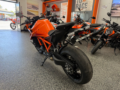 2026 KTM 1390 SUPER DUKE R EVO