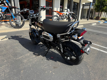 2026 HONDA DAX