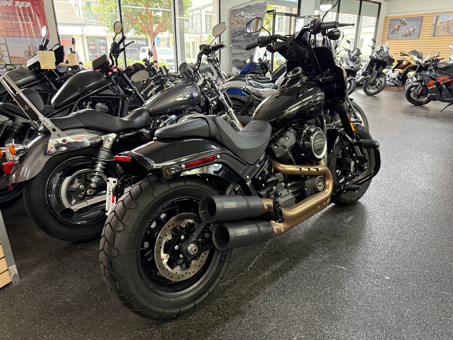2019 HARLEY FAT BOB