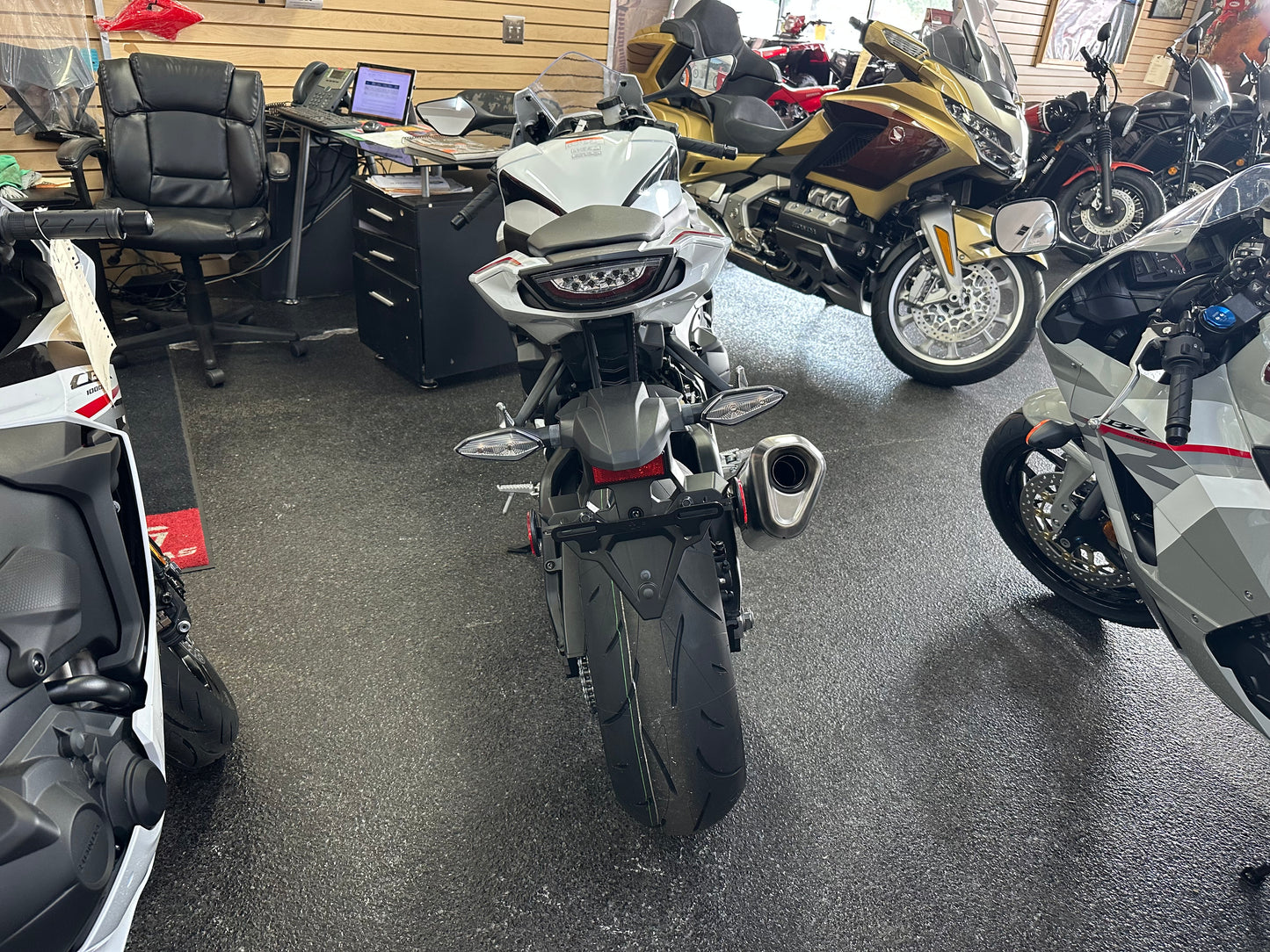 2026 HONDA CBR1000RR ABS