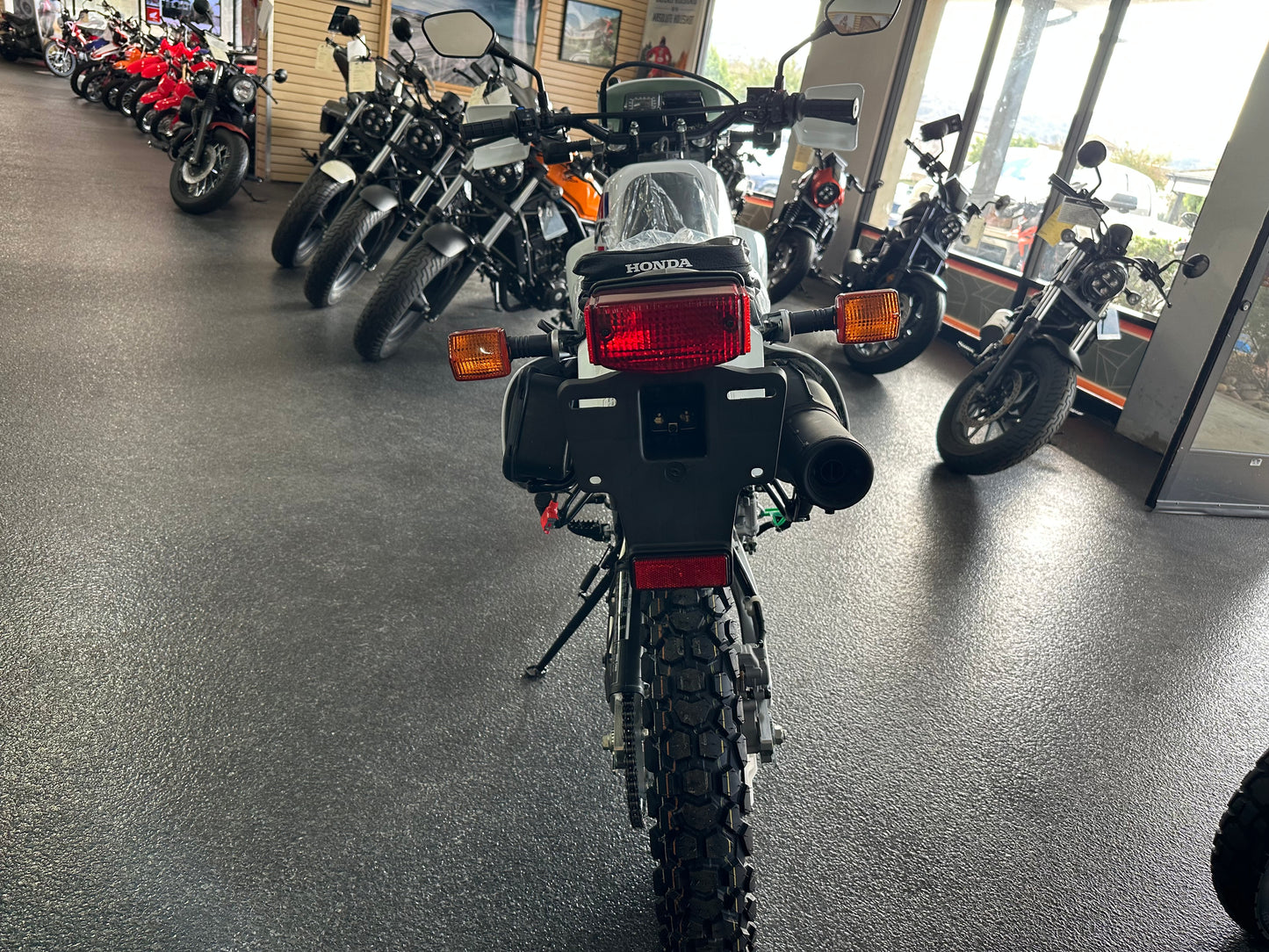 2025 HONDA XR650L