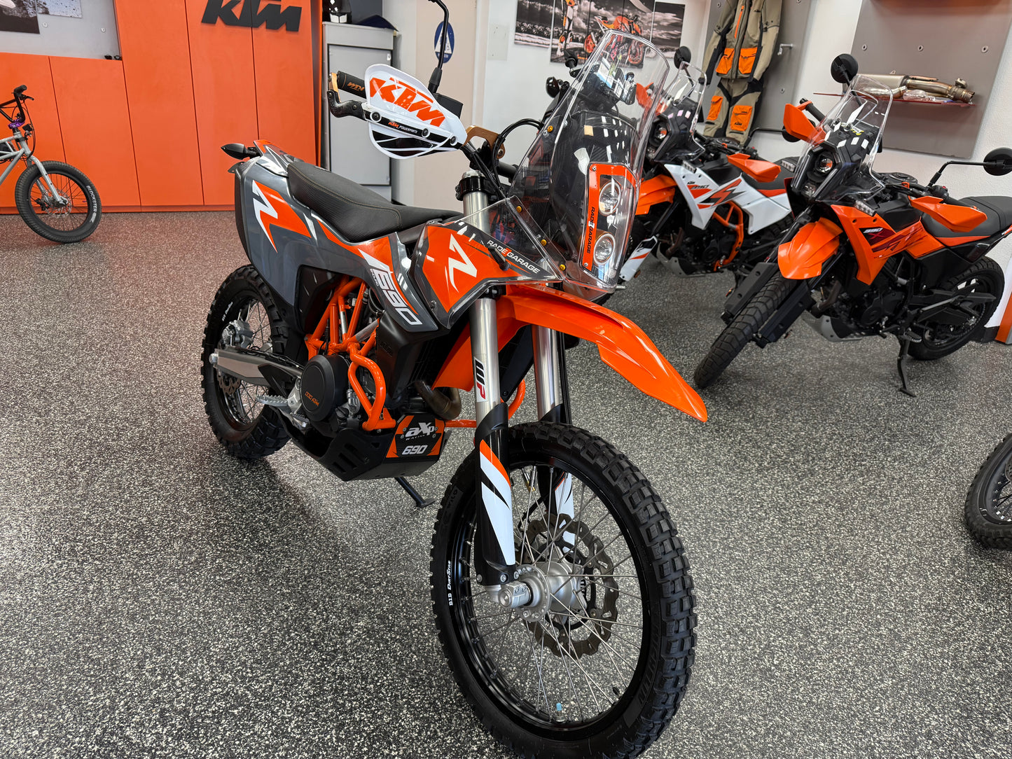 2022 KTM 690 ENDURO R RALLY TOWER