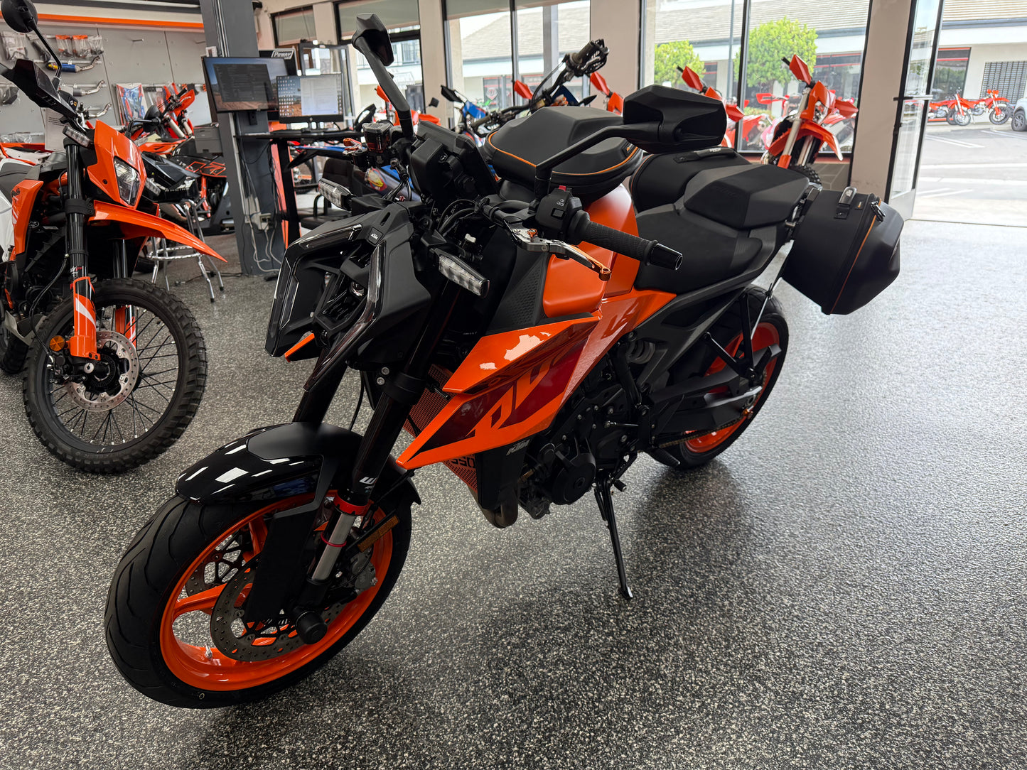 2024 KTM 990 DUKE - Used