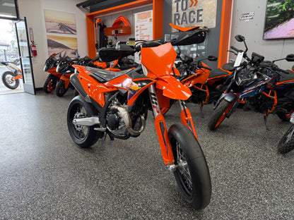 2026 KTM 450 SMR