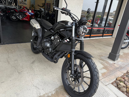2026 Honda SCL500 - Matte Black Metallic