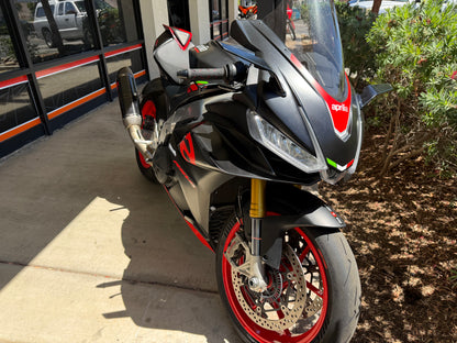 2023 Aprilia RSV4 1100