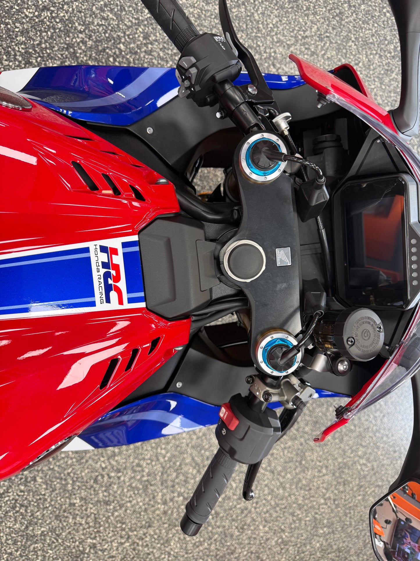 2026 HONDA CBR1000RR-R FIREBLADE SP