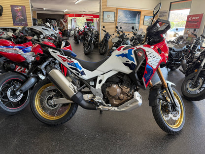 2026 HONDA AFRICA TWIN ADVENTURE SPORTS ES