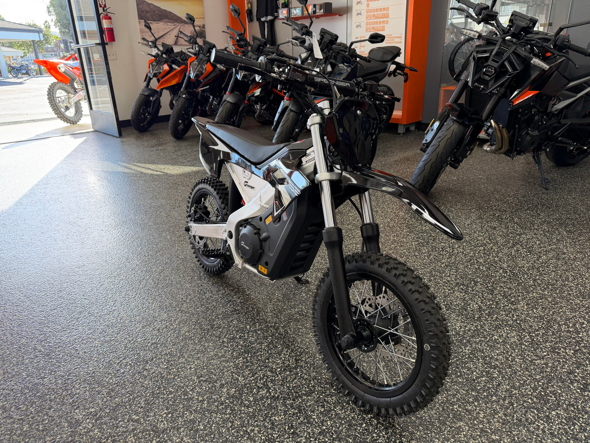 2026 Atlis G2