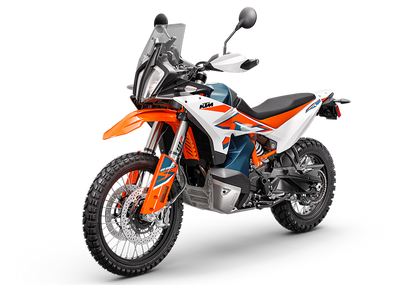PHO_BIKE_90_LIVO_890-ADVENTURE-R-M23-90-Front-Left_#SALL_#AEPI_#V1.png