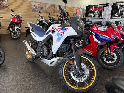 2026 HONDA TRANSALP E-CLUTCH