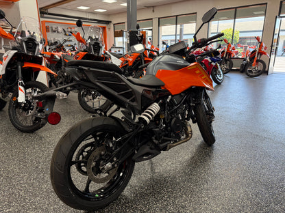 2024 KTM DUKE 250