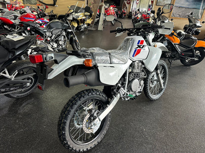 2025 HONDA XR650L