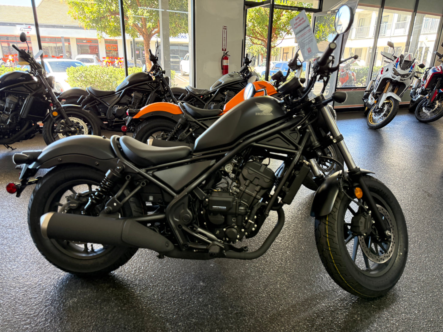 2026 HONDA REBEL 300 E-CLUTCH