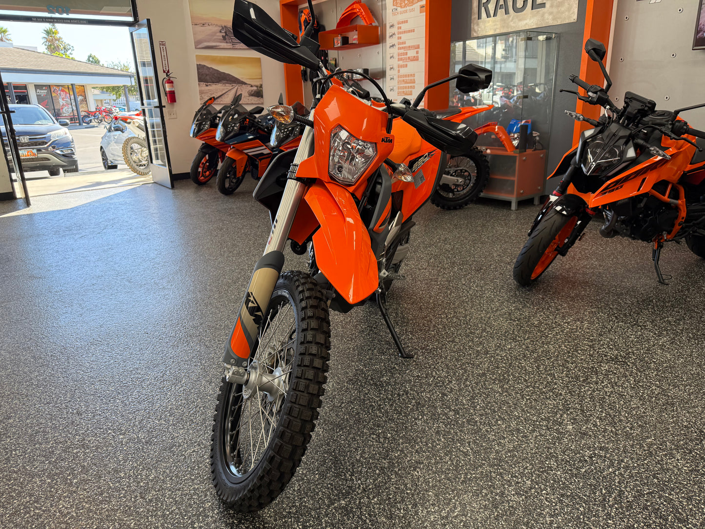 2023 KTM 690 ENDURO R