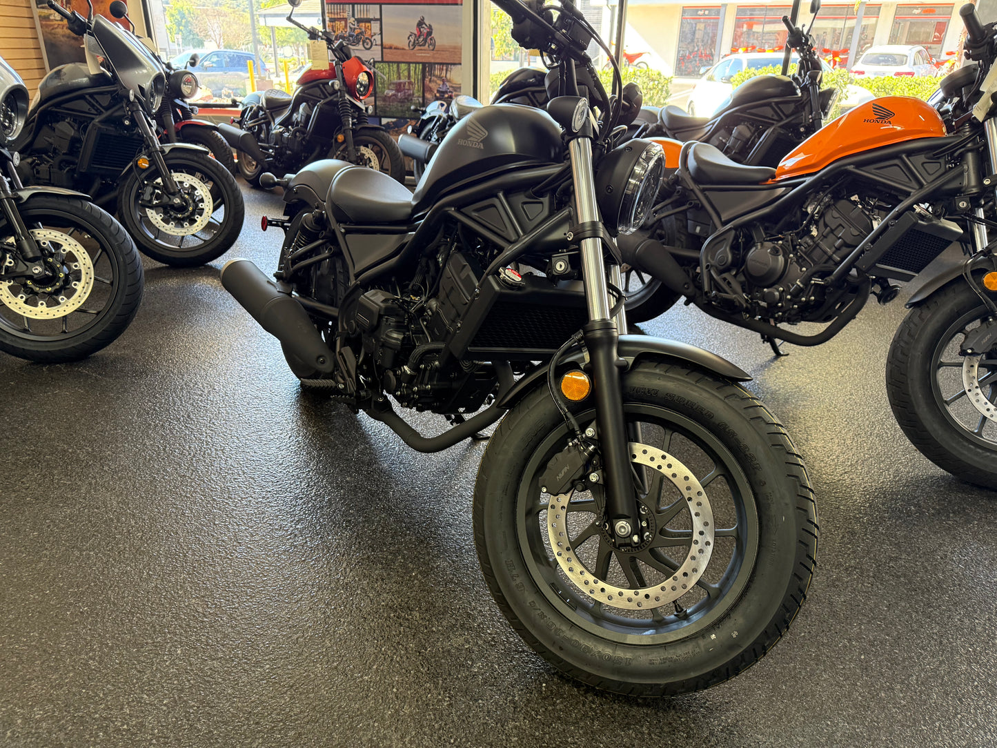 2026 HONDA REBEL 300 E-CLUTCH