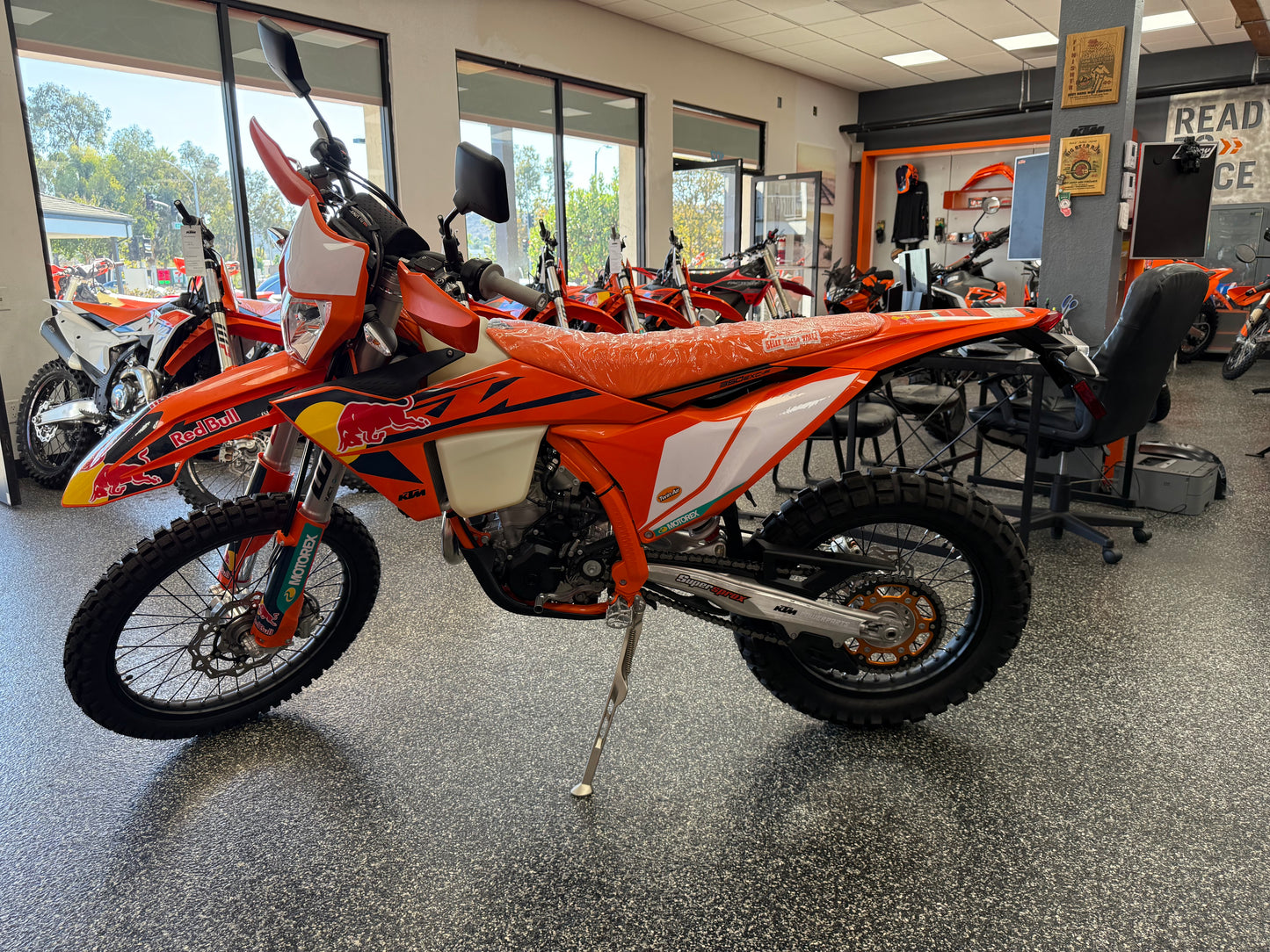 2025 KTM 350 EXC-F CHAMPION EDITION