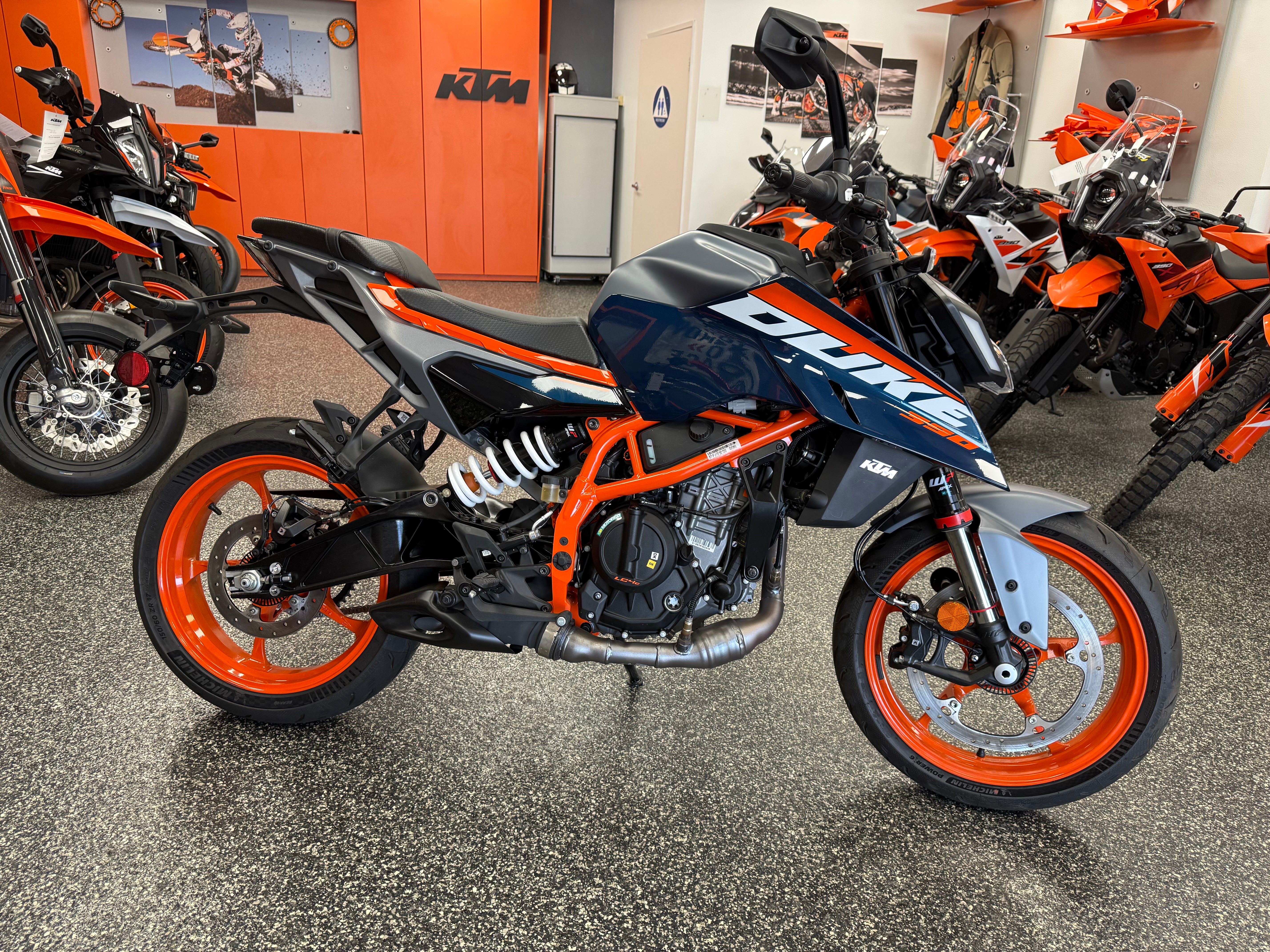KTM DUKE STANDARD BIKES – Poway Powersports